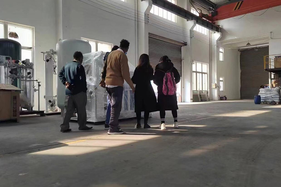 ভারতীয় গ্রাহক 